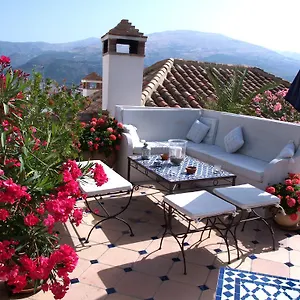 Casa Aire De Lecrin Bed & Breakfast